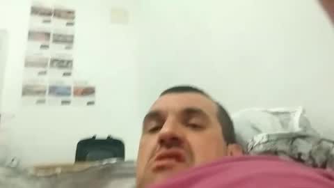 Snapshot of pro100bi chatting on 06-12-26, 02:21 pro100bi online show from 06-12-26, 02:21