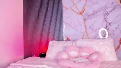 Profana Red online show from 02-19-26, 03:19