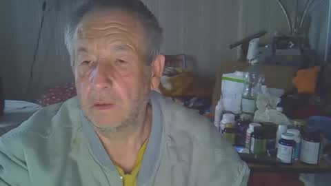 Snapshot of projectorepson chatting on 04-19-26, 06:07 projectorepson online show from 04-19-26, 06:07