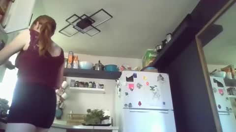 Snapshot of properfuct chatting on 09-23-25, 09:51 Properfuct online show from 09-23-25, 09:51