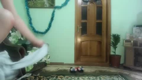 proud sweet 21 online show from 12-31-24, 10:34