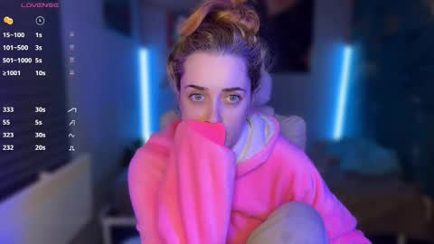 Queen of Pain online show from 04-24-26, 08:39