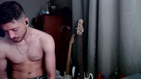 Snapshot of psilocipher chatting on 03-01-26, 11:01 Sk8wave online show from 03-01-26, 11:01