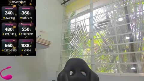 psique_naughty2 online show from 02-23-25, 03:51