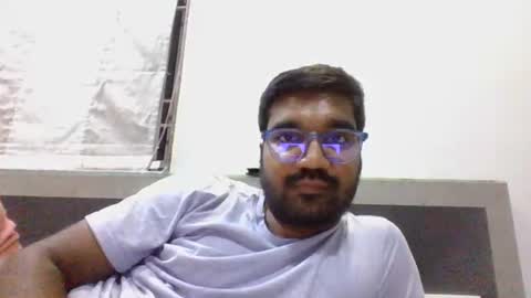 Snapshot of ptl1711 chatting on 09-09-25, 03:33 ptl1711 online show from 09-09-25, 03:33