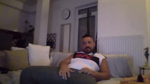 Snapshot of publicnakedtom chatting on 09-27-25, 03:44 publicnakedtom online show from 09-27-25, 03:44