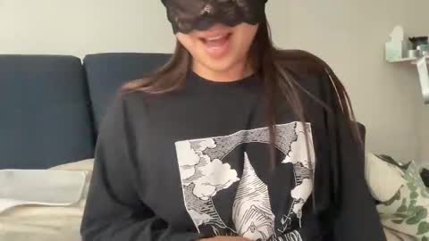 publicuniversalpussy online show from 11-10-25, 01:10