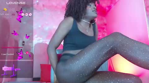Snapshot of puca_eboony chatting on 05-20-26, 06:03 pucca online show from 05-20-26, 06:03