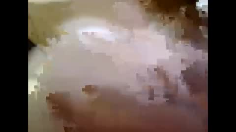 Snapshot of puigi11 chatting on 01-10-25, 07:57 Luigi11 online show from 01-10-25, 07:57