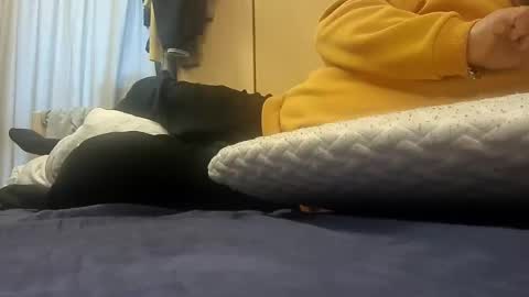 Snapshot of pulpdiction2 chatting on 01-14-25, 09:02 Pulp online show from 01-14-25, 09:02