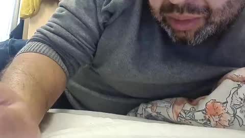 Snapshot of pulpdiction2 chatting on 02-25-25, 10:04 Pulp online show from 02-25-25, 10:04