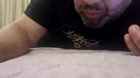 Snapshot of pulpdiction2 chatting on 11-14-25, 04:28 Pulp online show from 11-14-25, 04:28