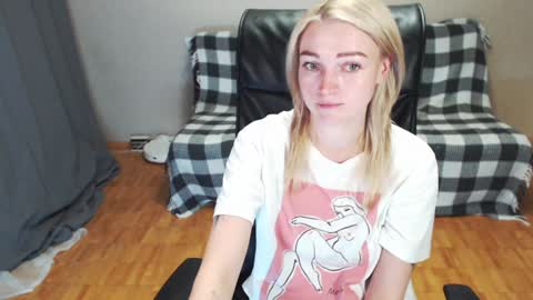 Snapshot of puma_ma chatting on 12-07-24, 04:03 Polly online show from 12-07-24, 04:03