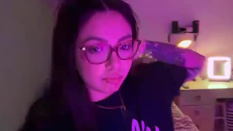 Pumpkin bunny online show from 10-28-25, 01:31