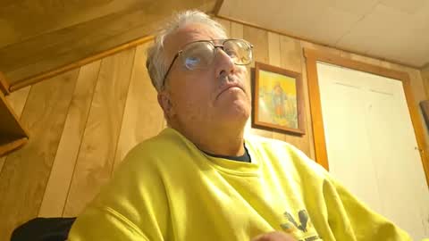 Snapshot of pumpkinpatchman chatting on 01-27-25, 03:26 Pumpkinpatchman online show from 01-27-25, 03:26