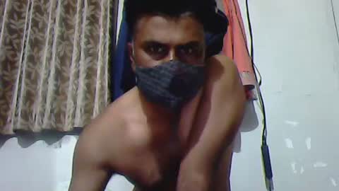 Snapshot of puneguyoncam chatting on 01-30-25, 08:54 puneguyoncam online show from 01-30-25, 08:54