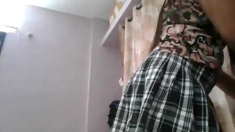 Snapshot of puneripiya chatting on 01-06-25, 12:35 sania 141414 online show from 01-06-25, 12:35