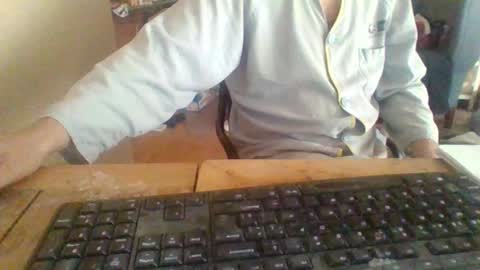 pup_y online show from 10-19-25, 08:59