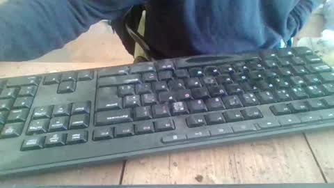 pup_y online show from 11-08-25, 09:09