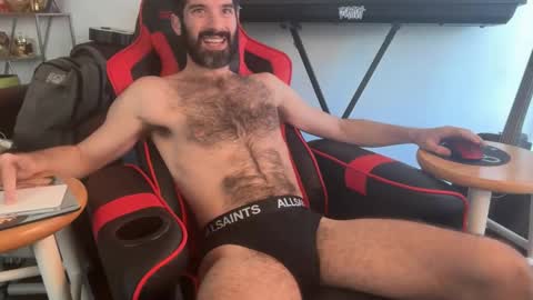 Pup Scritch online show from 01-09-26, 05:37