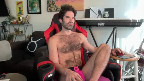 Snapshot of pupscritch chatting on 05-21-26, 03:52 Pup Scritch online show from 05-21-26, 03:52