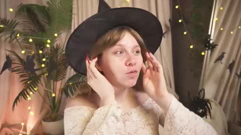 constant schedule Wednesday  Friday  Saturday  Sunday  The Rosemarie online show from 10-30-25, 06:04