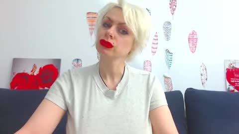 Goldie online show from 03-21-26, 03:33