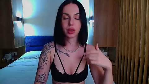 Snapshot of pure_temptation_j chatting on 07-09-26, 03:49 Julia online show from 07-09-26, 03:49