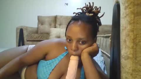 Snapshot of pure_wet chatting on 05-09-26, 12:49 pure_wet online show from 05-09-26, 12:49