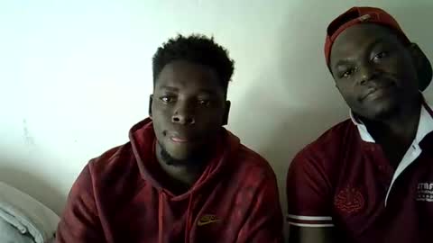 Snapshot of pureblack_ chatting on 10-03-25, 06:38 Pureblack online show from 10-03-25, 06:38