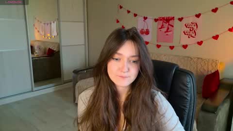 Bella online show from 10-25-25, 05:26