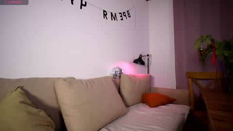 Snapshot of purple_baby chatting on 01-03-25, 06:24 Sasha wait you here 6 of November. will celebrate my B- day online show from 01-03-25, 06:24