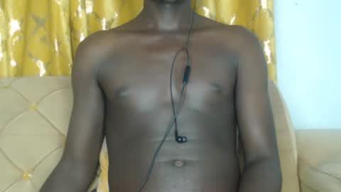 Snapshot of purple_hearts chatting on 06-16-26, 01:08 purple_hearts online show from 06-16-26, 01:08
