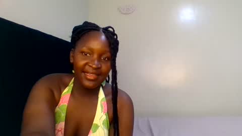 Snapshot of purple_honey2 chatting on 06-14-26, 02:41 Honey online show from 06-14-26, 02:41