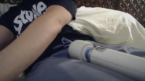 Snapshot of purplemountains chatting on 03-09-25, 05:28 Purple Mountains online show from 03-09-25, 05:28