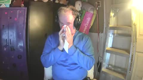 Mark online show from 03-03-25, 04:25