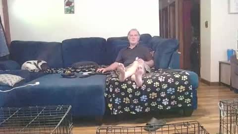 Mark online show from 09-30-25, 02:44