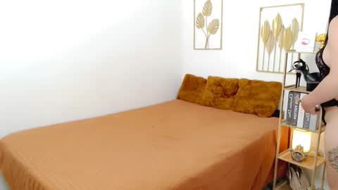 Your sweet Lala online show from 11-17-25, 04:40