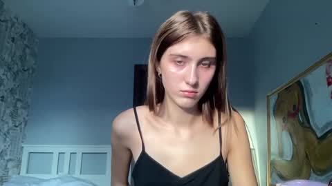 Snapshot of pussygir007 chatting on 12-20-24, 08:17 pussygirl007 online show from 12-20-24, 08:17