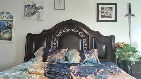 Rachel online show from 02-20-25, 04:03