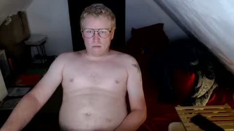 Snapshot of pussylovercb chatting on 07-12-26, 08:33 pussylovercb online show from 07-12-26, 08:33