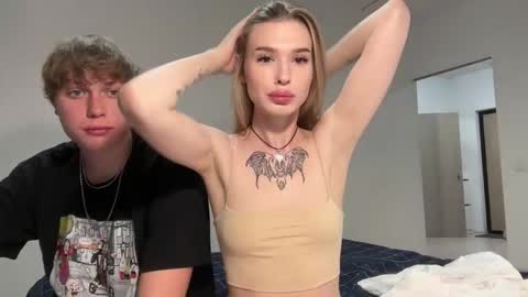 Lina online show from 09-29-25, 07:51