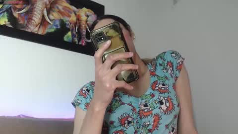 Snapshot of putinna chatting on 02-06-26, 06:00 Pau Manchita online show from 02-06-26, 06:00