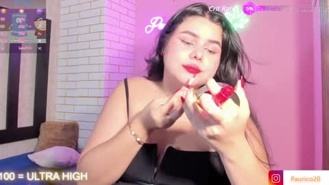 Snapshot of putipaula2 chatting on 12-28-24, 07:11 Pau online show from 12-28-24, 07:11