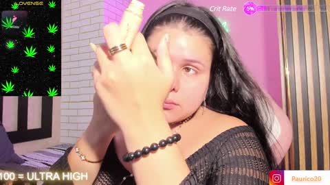 Snapshot of putipaula2 chatting on 01-27-25, 08:07 Pau online show from 01-27-25, 08:07