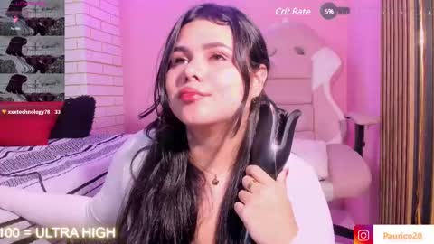 Snapshot of putipaula2 chatting on 02-12-25, 10:59 Pau online show from 02-12-25, 10:59