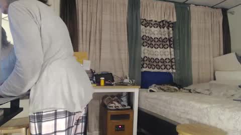 putiputi4u online show from 01-14-25, 01:15