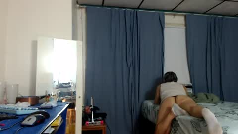putiputi4u online show from 06-25-26, 05:23