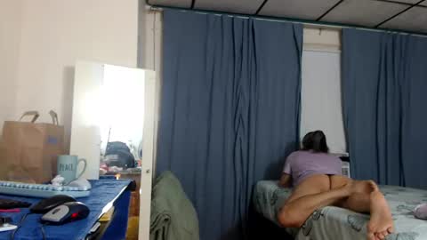 putiputi4u online show from 06-29-26, 04:19