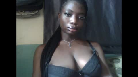 Snapshot of pweedy_ora chatting on 06-10-26, 09:52 ora online show from 06-10-26, 09:52